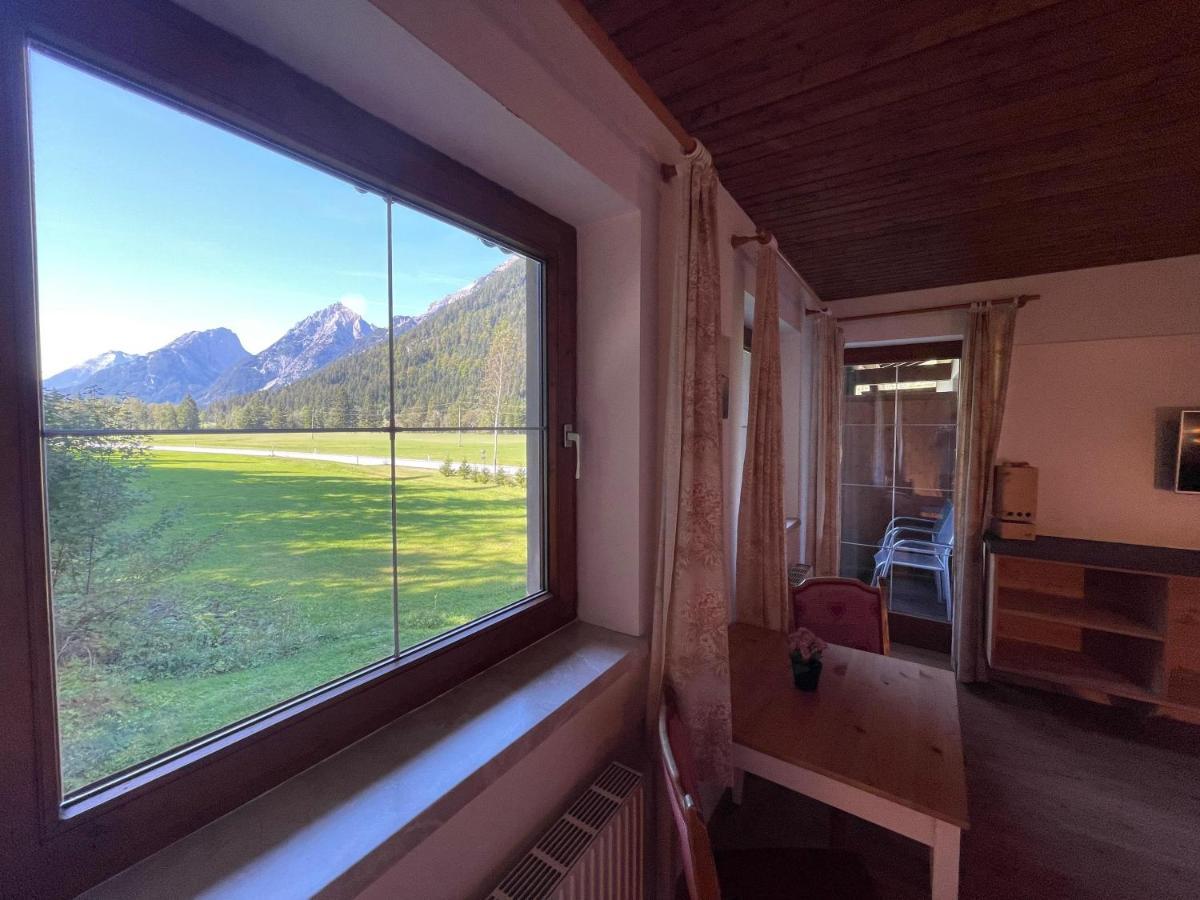 Apartpension Barenwirt Leutasch Exterior photo