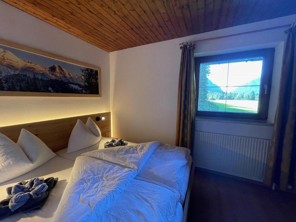 Apartpension Barenwirt Leutasch Exterior photo